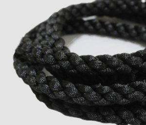 Шелковый шнур: Важный Материал с Многообразными Применениями