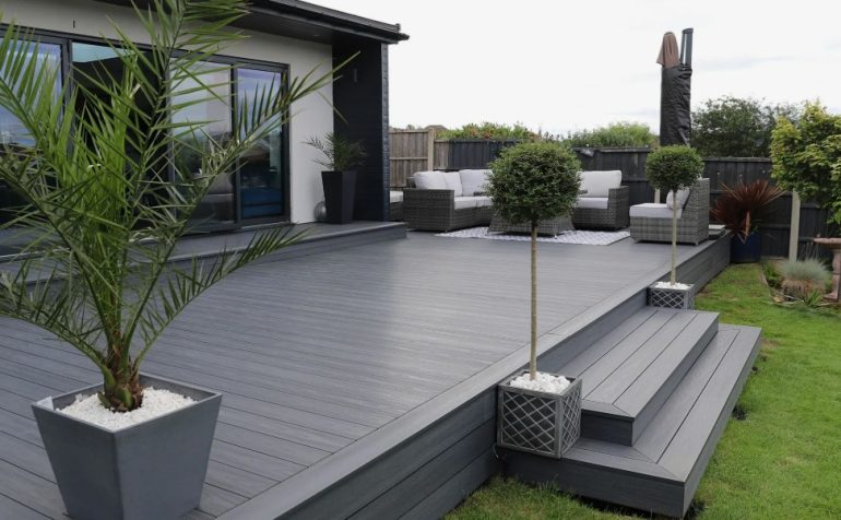 Как террасная доска изменит ваш сад: практичный дизайн без компромиссов